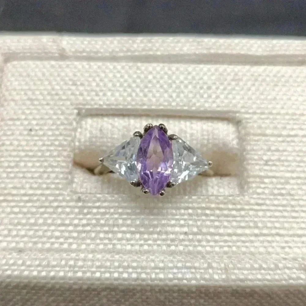 Sterling Silver Cubic Zirconia and Glass Ring